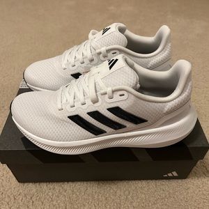 Adidas Runfalcon 3 Running Shoes Size 7 White/Black. Brand New with Tags!
